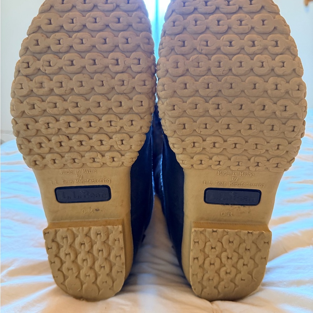 L.L. Bean Tall Lace-Up Bean Boots Navy Made in USA Women’s 7 Bean Signature - Picture 5 of 7